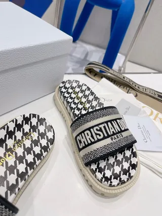 Dior Black White Houndstooth Print Woven Oblique Strap Slippers 7