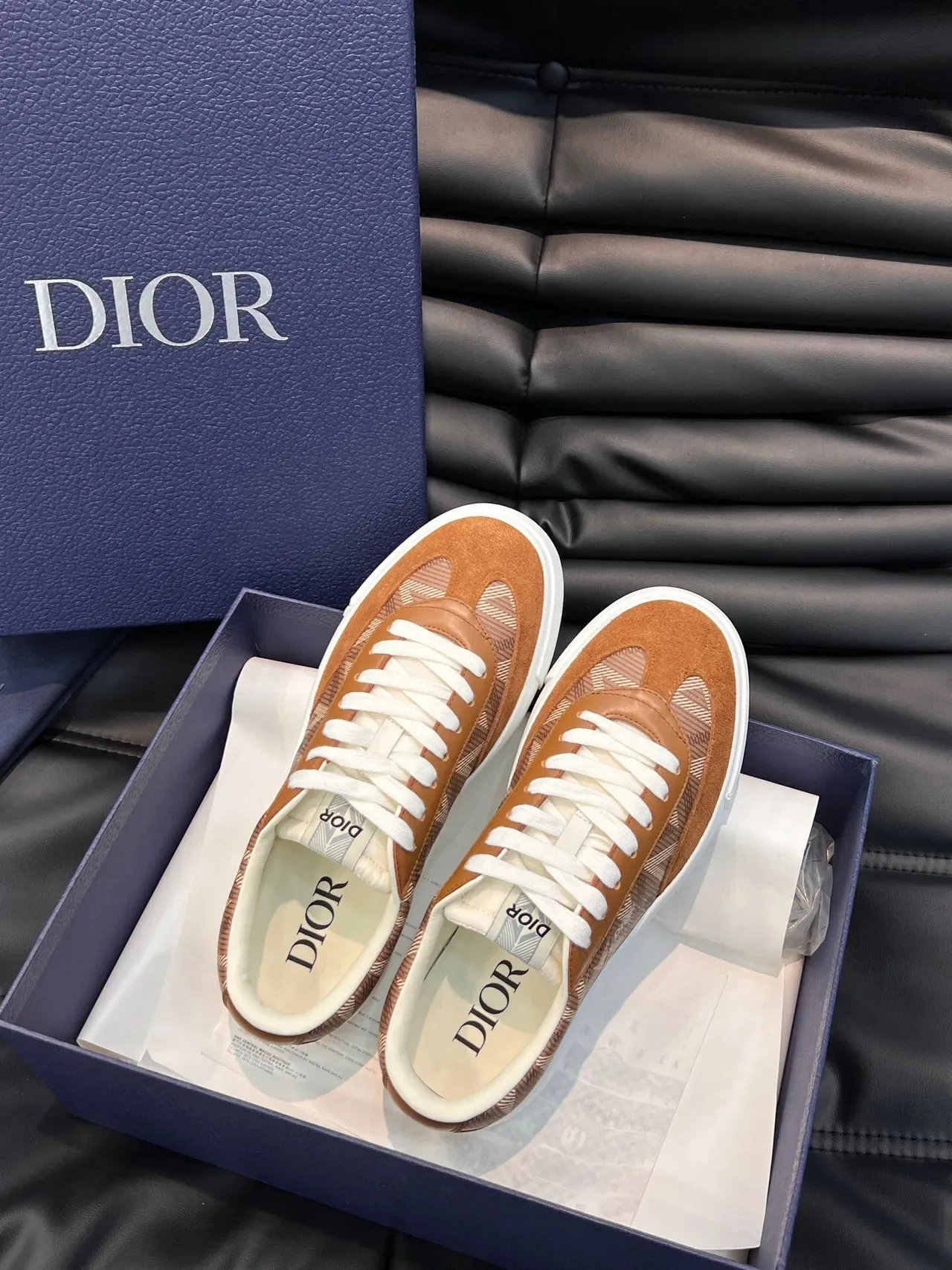 Dior Chaussures Lifestyle en Daim et Textile Imprimé Marron Beige Basse 4