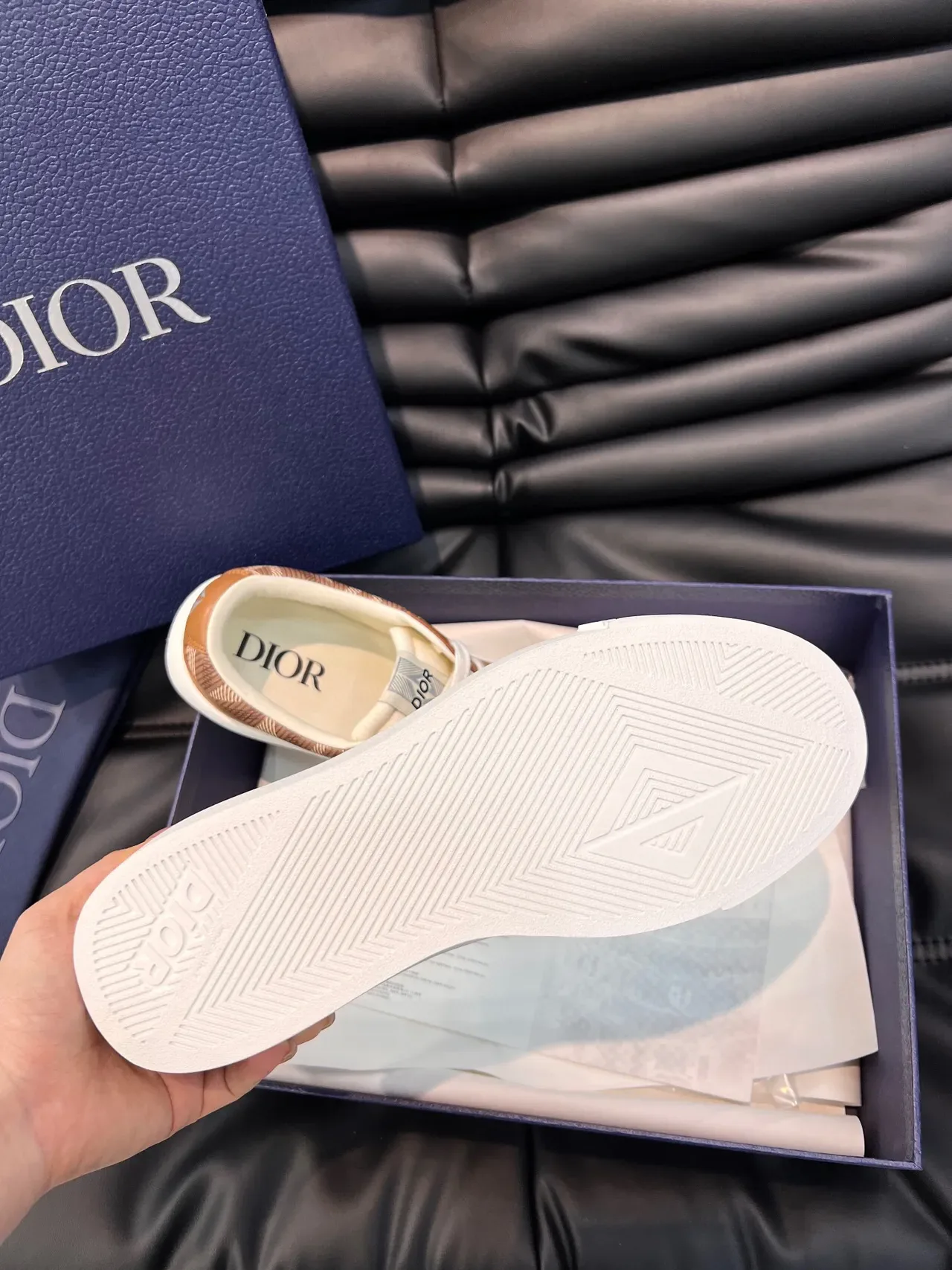 Dior Chaussures Lifestyle en Daim et Textile Imprimé Marron Beige Basse 7