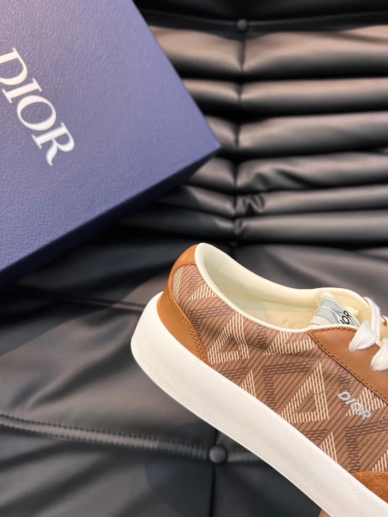 Dior Chaussures Lifestyle en Daim et Textile Imprimé Marron Beige Basse 8