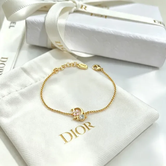 Dior Dioriviera Bracelet Chaîne dorée rose forme D charm 6