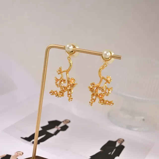 Dior Floral Branch Pearl Drop Earrings 3
