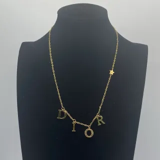 Dior Collier Chaîne Or Charm Lettre