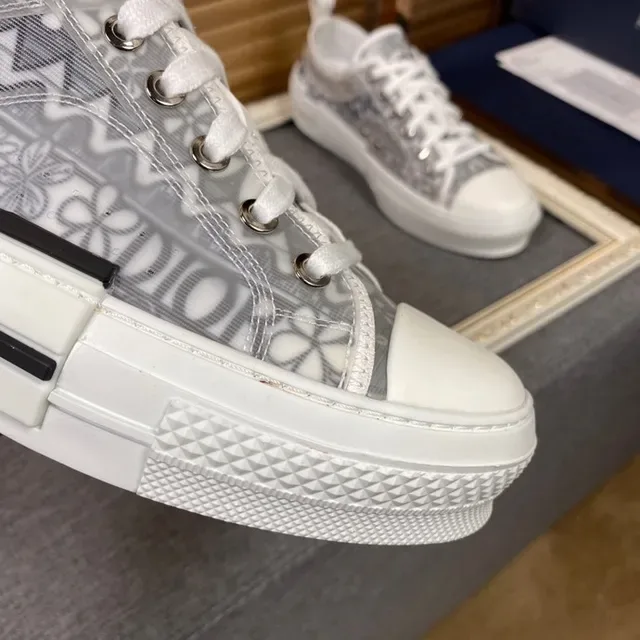 Dior Gray White Monogram-Print Canvas Upper Branded Heel Tab Lifestyle Sneakers 4