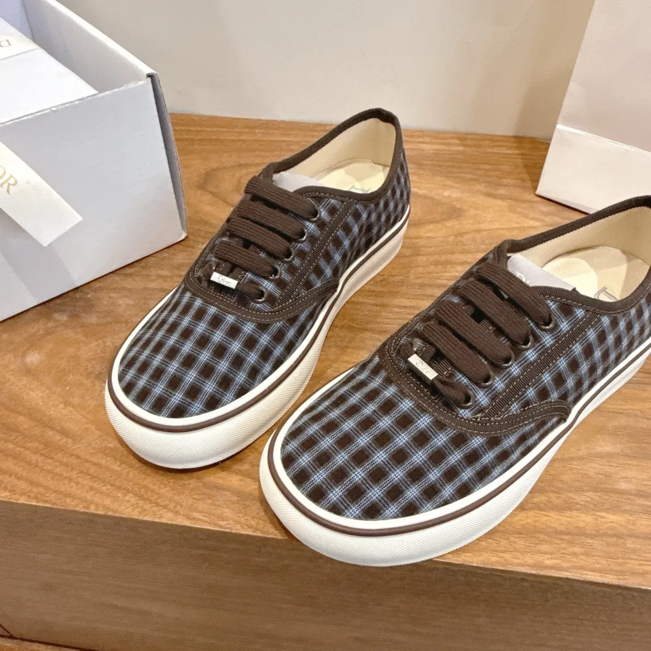 Dior Tênis Lifestyle de Lona Plaid de Topo Baixo 4