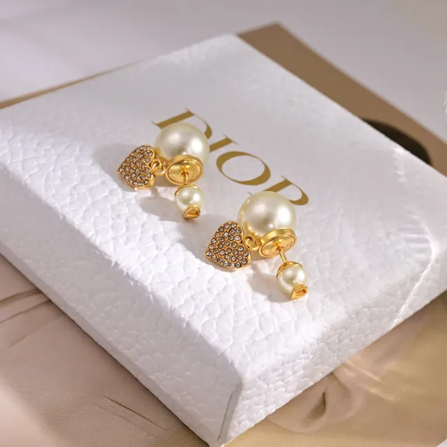 Dior Tribales Gold-Tone Pearl and Crystal Heart Earrings 2