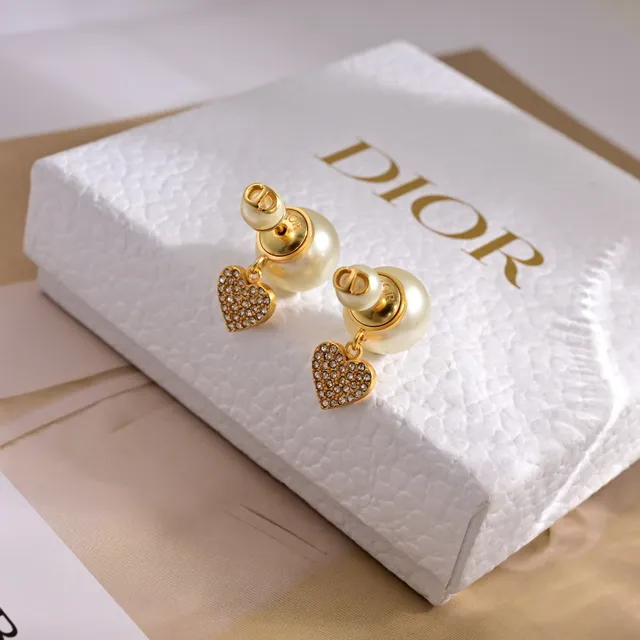 Dior Tribales Gold-Tone Pearl and Crystal Heart Earrings 3