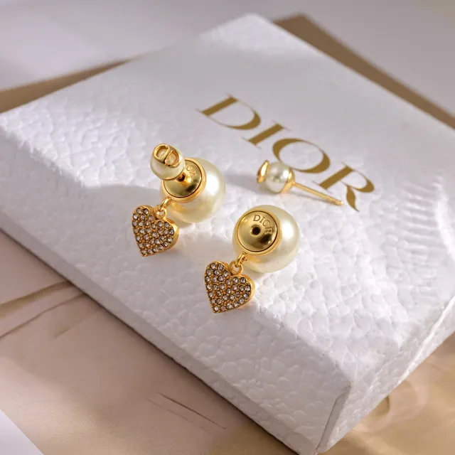 Dior Tribales Gold-Tone Pearl and Crystal Heart Earrings 6