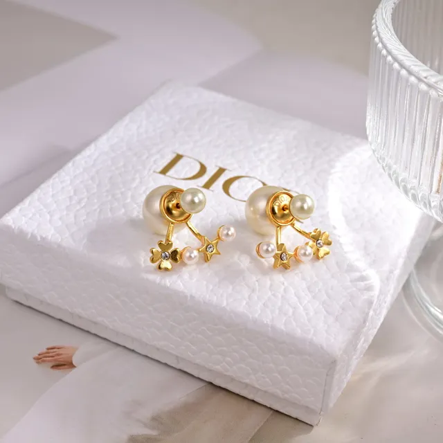 Dior Tribales Boucles d'oreilles doré blanc résine perle florale 3
