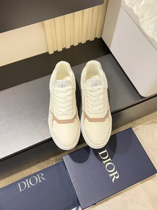 Dior White Beige Low-Top Embossed Oblique Monogram Lifestyle Sneakers 5