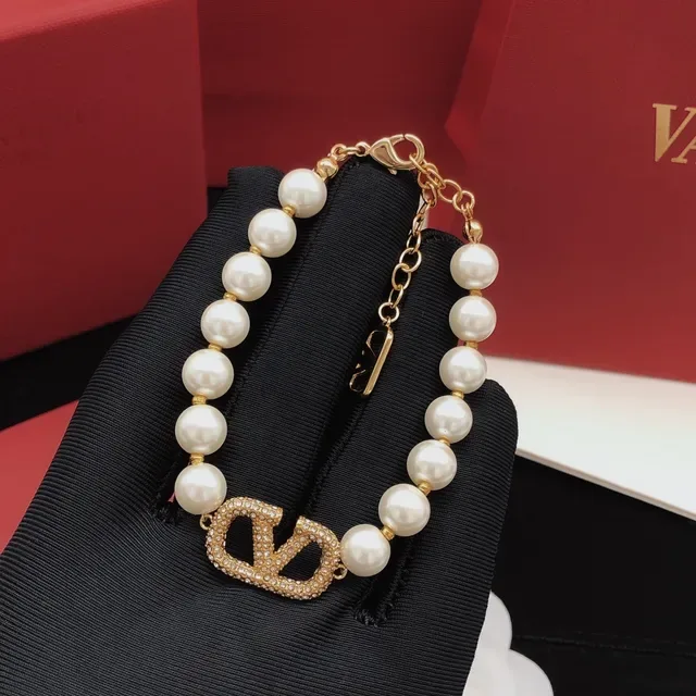 Dior White Gold Pearl Strand Hardware Bracelet 5