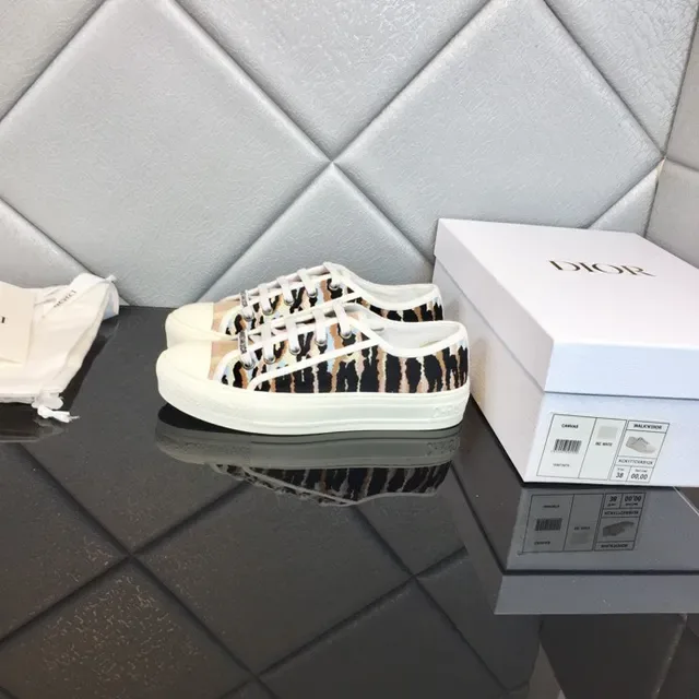 Dior White Multicolor Low-Top Lace-Up Lifestyle Sneakers 8