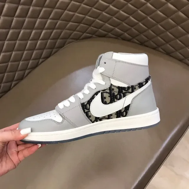 Dior x Air Jordan 1 High Cinza Monograma Oblíquo Tênis Lifestyle 3