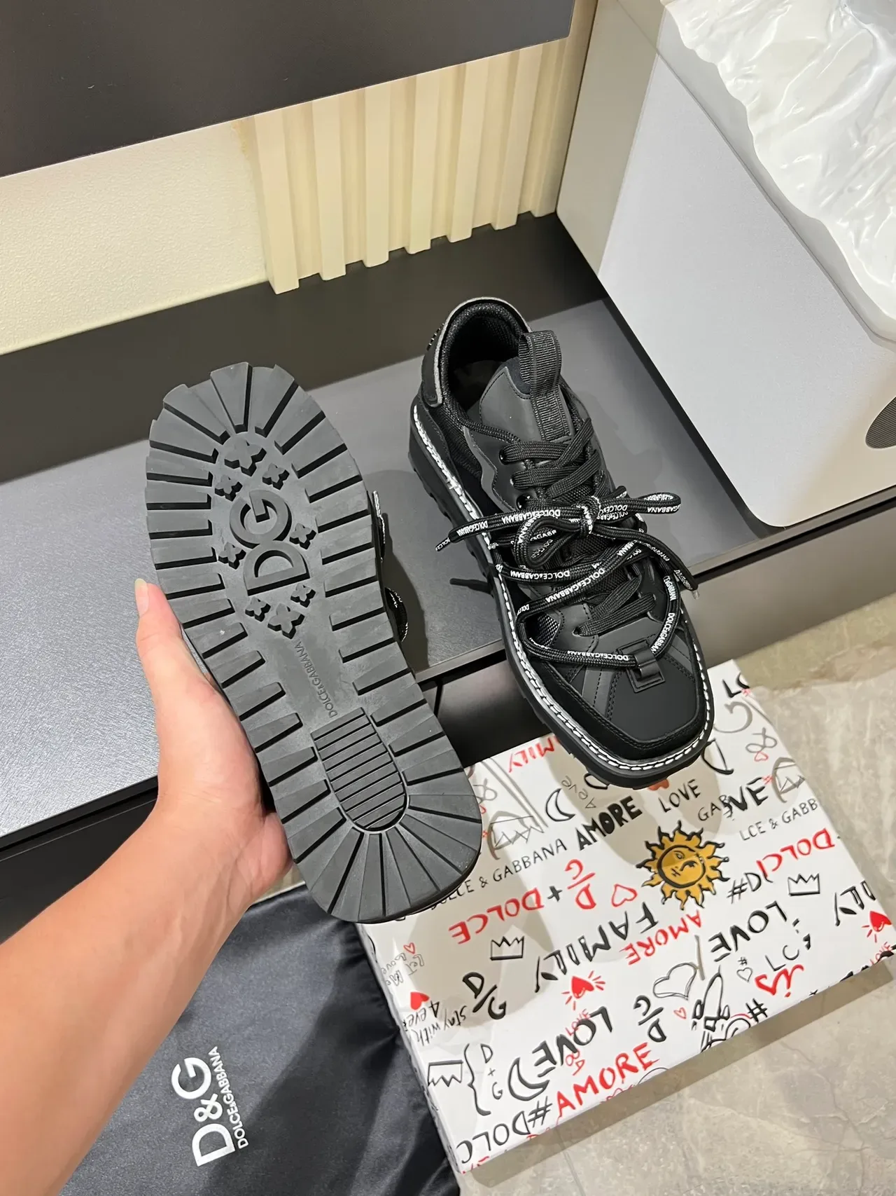 Dolce & Gabbana أسود أبيض كعب منصة سميك وجه علوي من مواد مختلطة أحذية رياضية أسلوب حياة 3