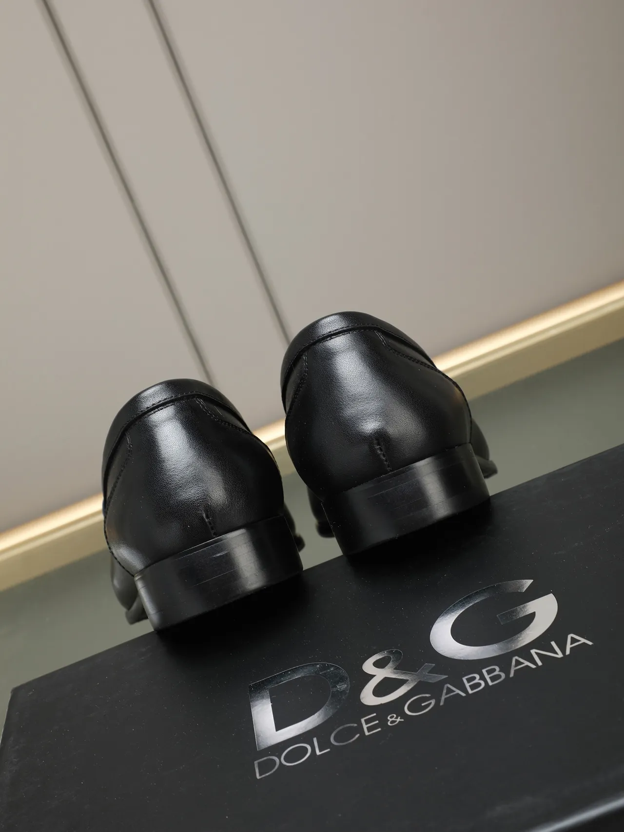 Dolce & Gabbana Portofino Cuir Noir Imprimé Monogramme Vamp Mocassin 3