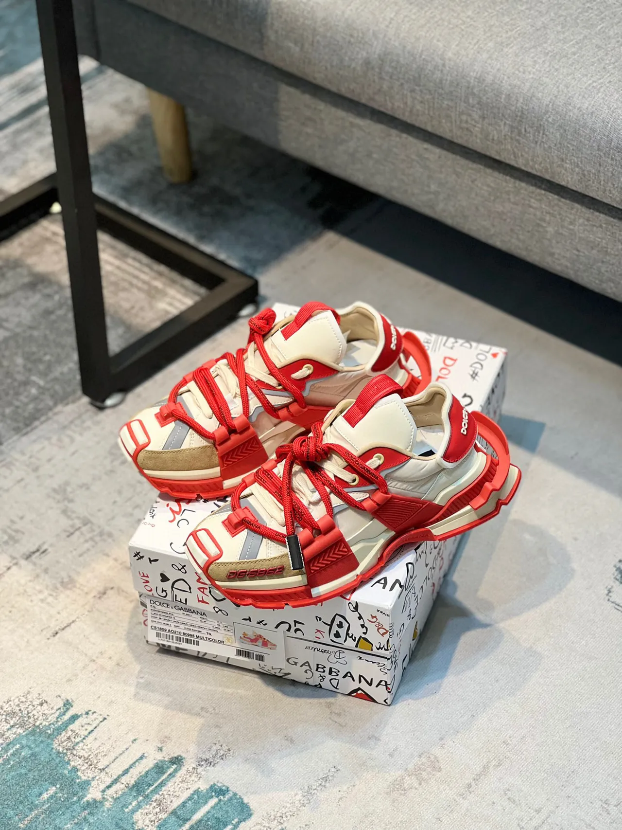 Dolce & Gabbana Track Trainer Sneakers chunky rouges et off-white 7