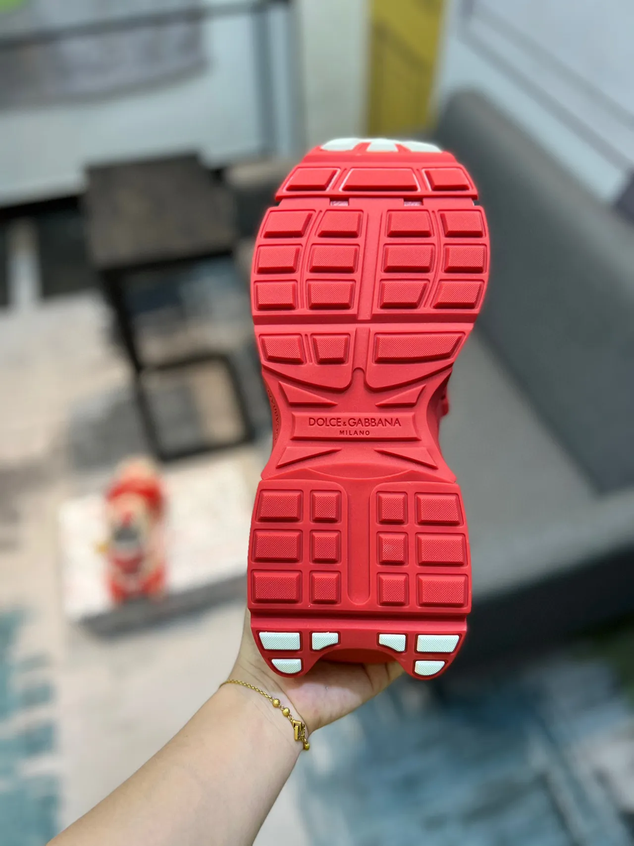 Dolce & Gabbana Track Trainer Sneakers chunky rouges et off-white 9