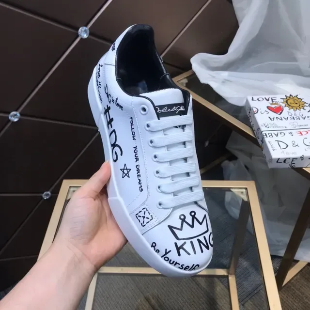 Dolce & Gabbana White Black Hand-Drawn Graffiti Graphics Leather Upper Lifestyle Sneakers 2
