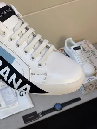 Dolce & Gabbana Tênis Lifestyle de Couro Branco e Preto com Logo na Banda Lateral 4