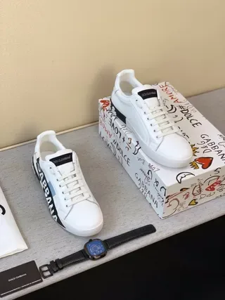 Dolce & Gabbana Tênis Lifestyle de Couro Branco e Preto com Logo na Banda Lateral 9