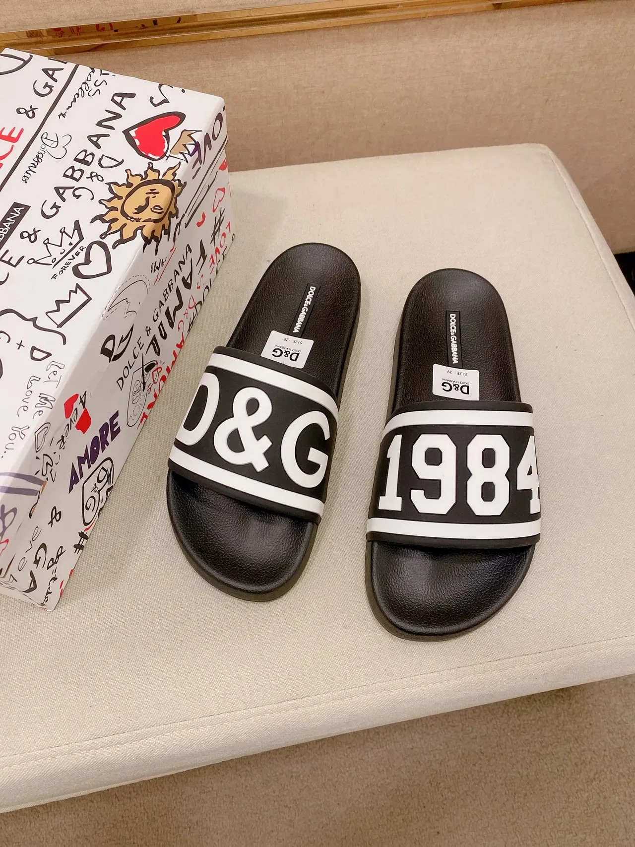 Dolce & Gabbana D&G 1984 Slide Slippers 12