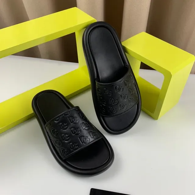 Dolce & Gabbana Monogrammed Slide Black Strap Molded Rubber Sole Slippers 9