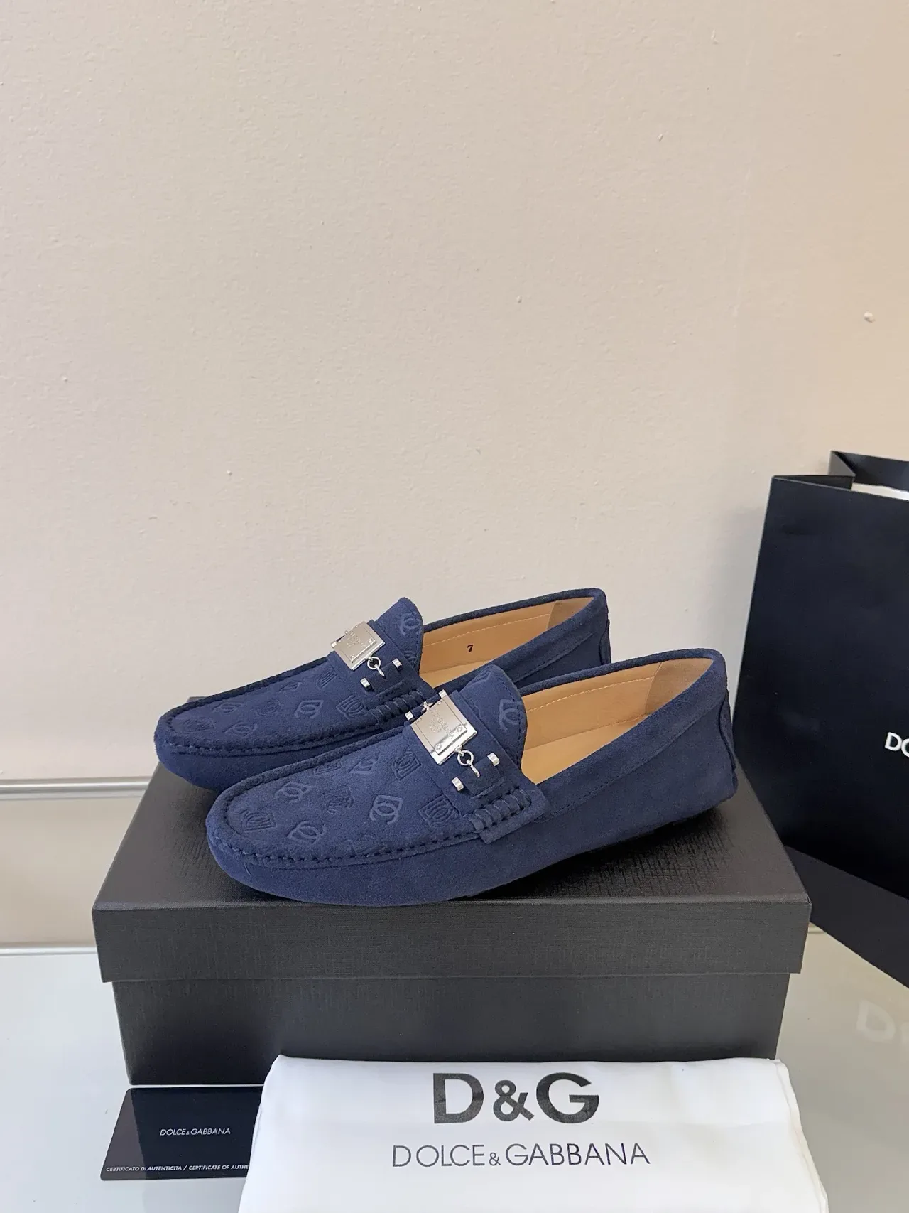 Loafers Dolce & Gabbana Portofino Bleu marine Or Daim Monogramme estampé 2