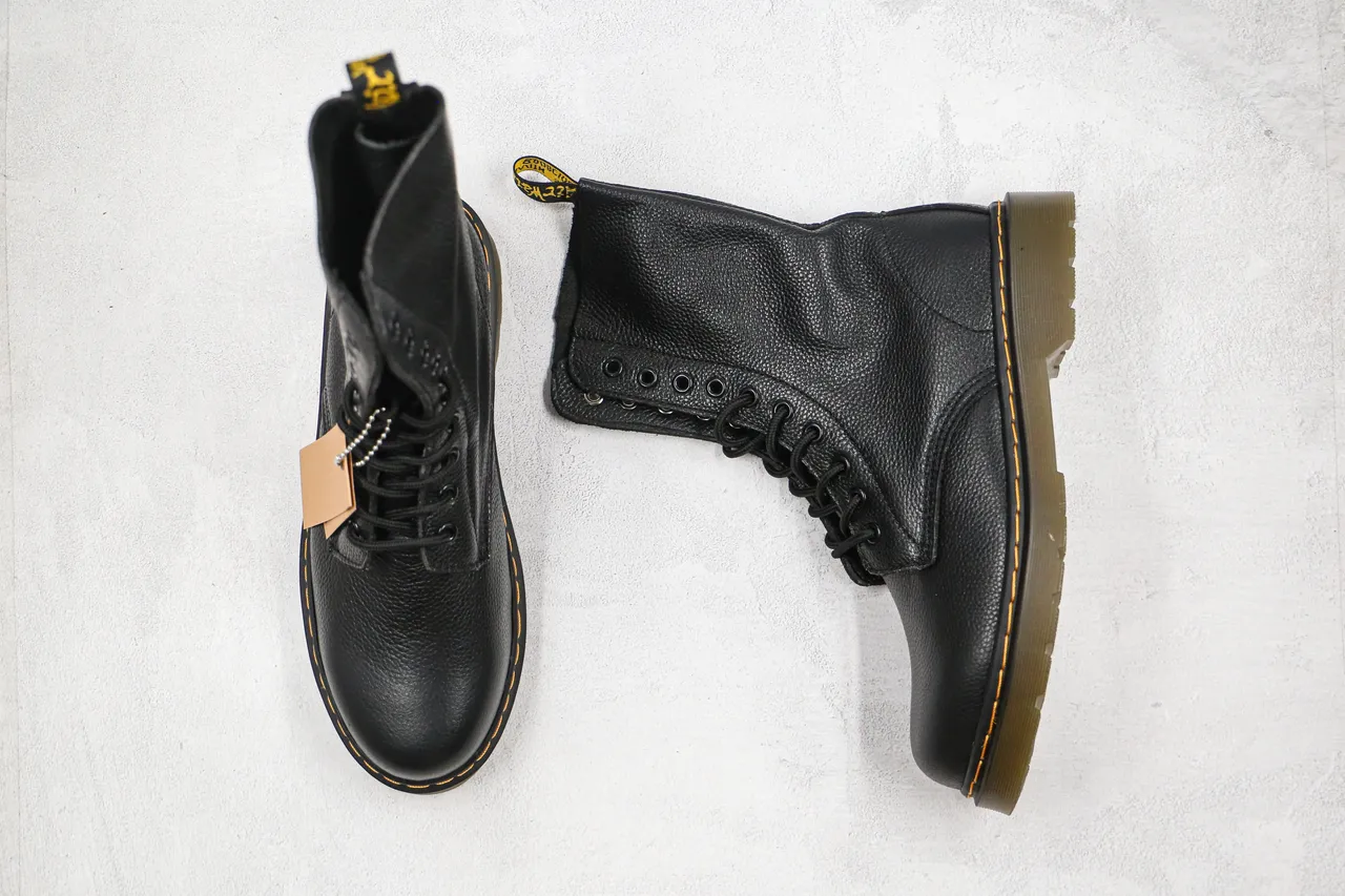 Dr. Martens 1460 Black Pebbled Leather 8-Eyelet Martin Boot 9