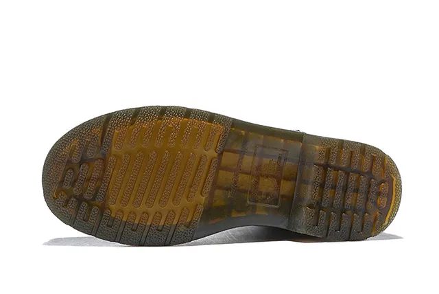 Dr. Martens Black Yellow Smooth Leather Elastic Side Gussets Chelsea Boots 6