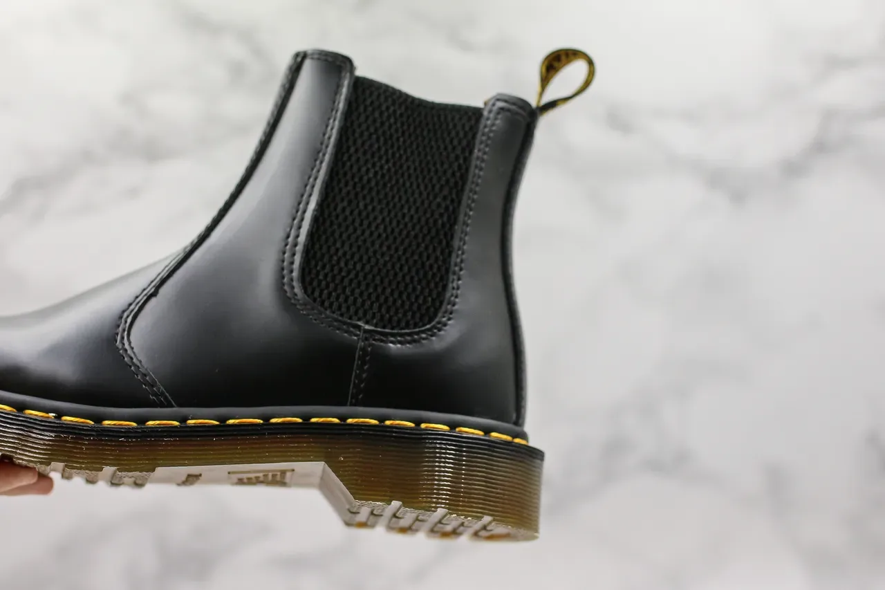 Dr. Martens Black Yellow Smooth Leather Elastic Side Gussets Chelsea Boots 8