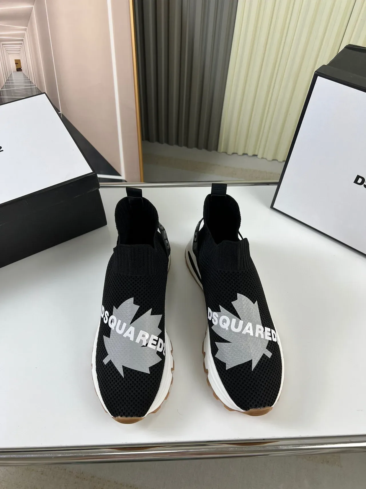 Dsquared2 Black White Knit Sock-Fit Upper Laceless Slip-On Lifestyle Sneakers 8