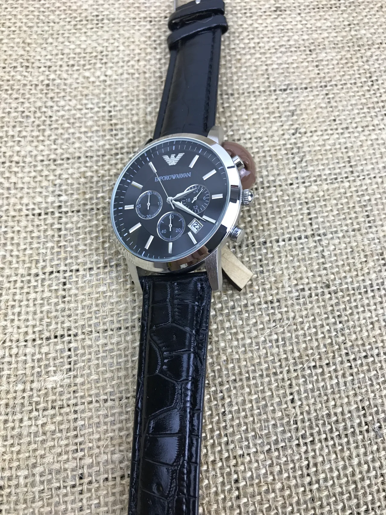 Emporio Armani Chronographe Cadran Bleu Sangle Cuir Noir Montre Quartz 8