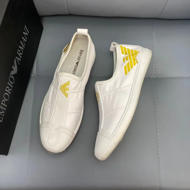 Emporio Armani Chaussure loafers cuir slip-on logo aigle blanc or 7