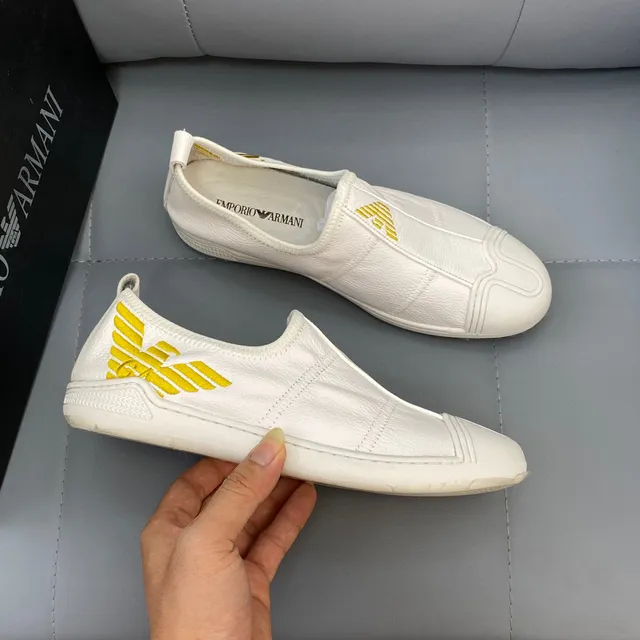 Emporio Armani Chaussure loafers cuir slip-on logo aigle blanc or 8