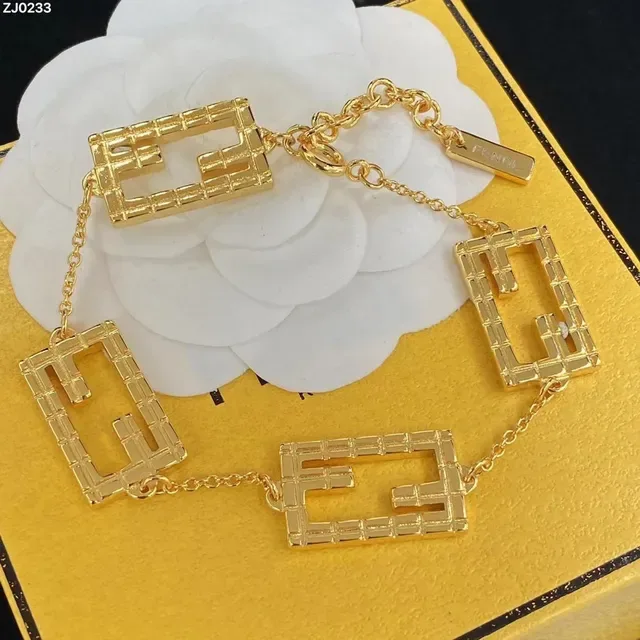 Fendi FF Bamboo Gold Logo Links Necklace 2