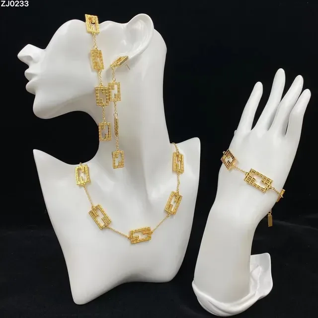 Fendi FF Bamboo Gold Logo Links Necklace 3