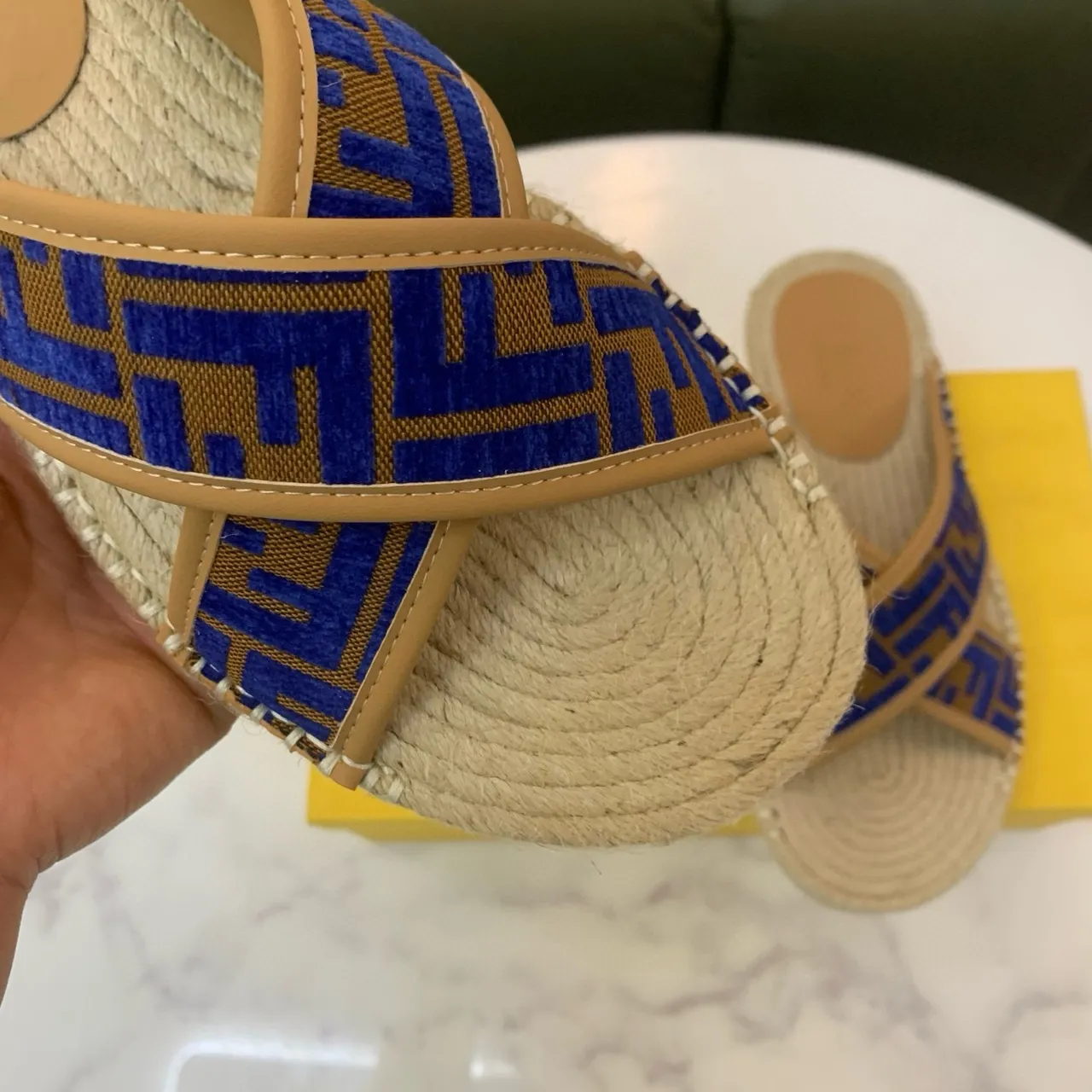 Fendi FF alpargatas de jacquard com tiras cruzadas 5