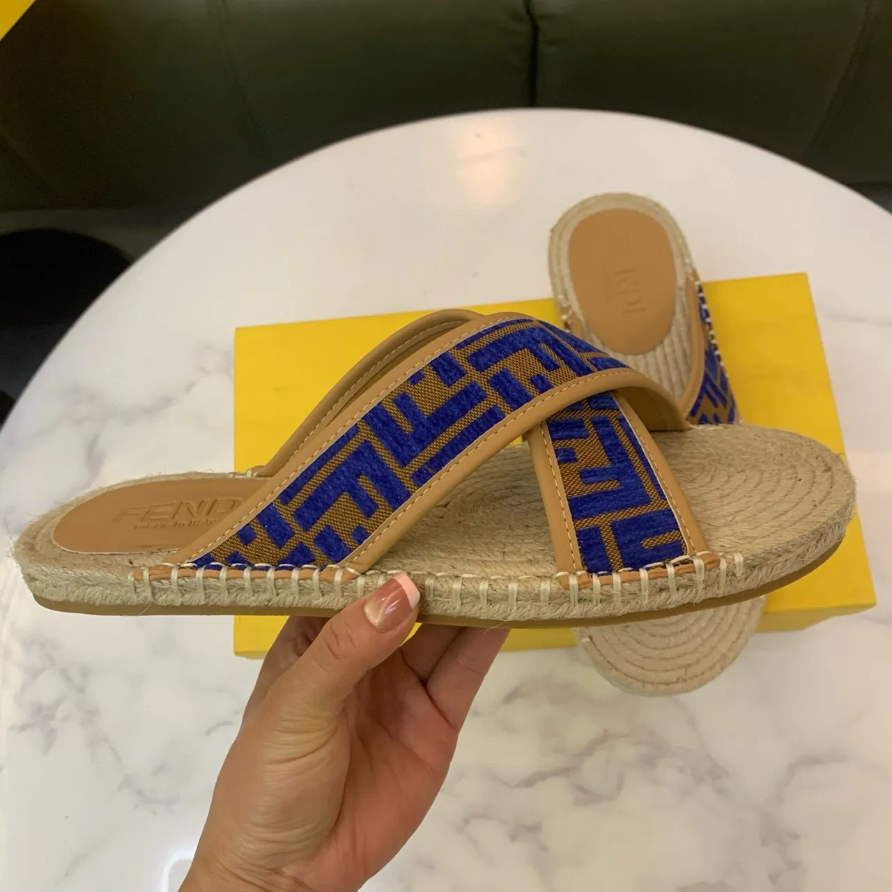Fendi FF alpargatas de jacquard com tiras cruzadas 7