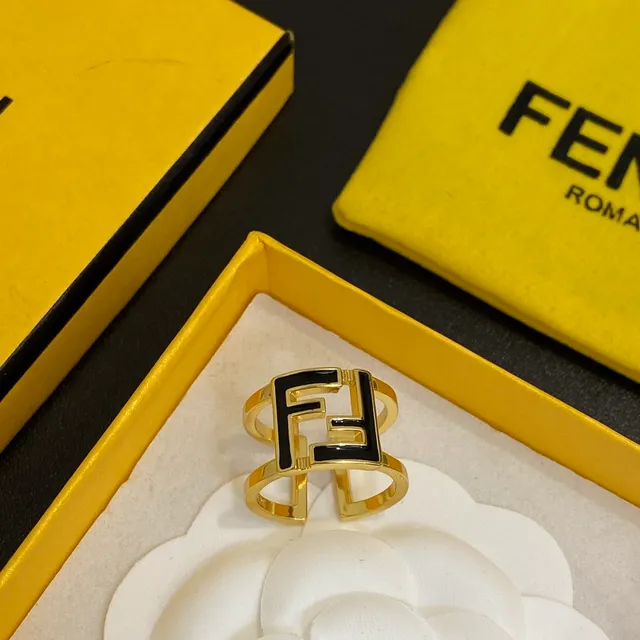 Fendi FF Logo anneaux ton doré blanc et noir émaillé 4