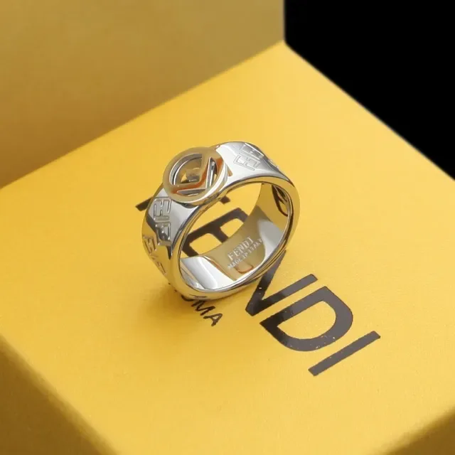 Bague Fendi FF Logo Bande Large Or Rose 3