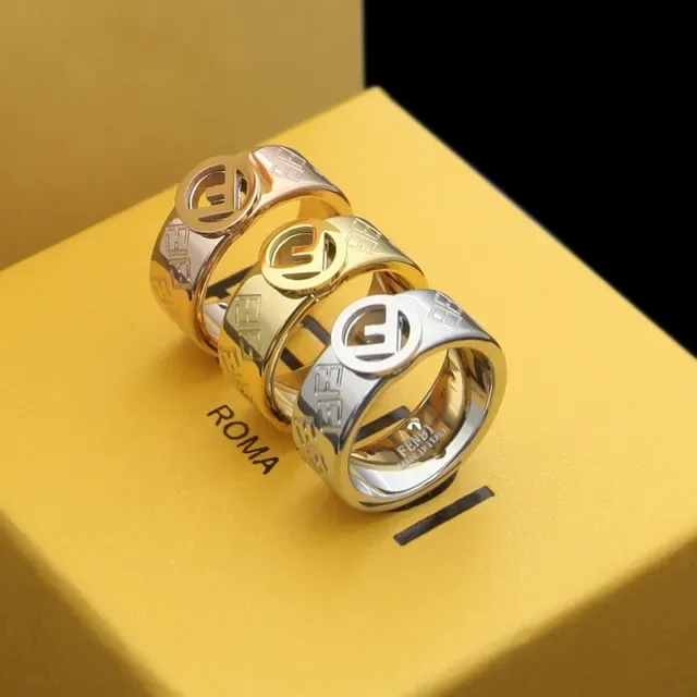 Bague Fendi FF Logo Bande Large Or Rose 5