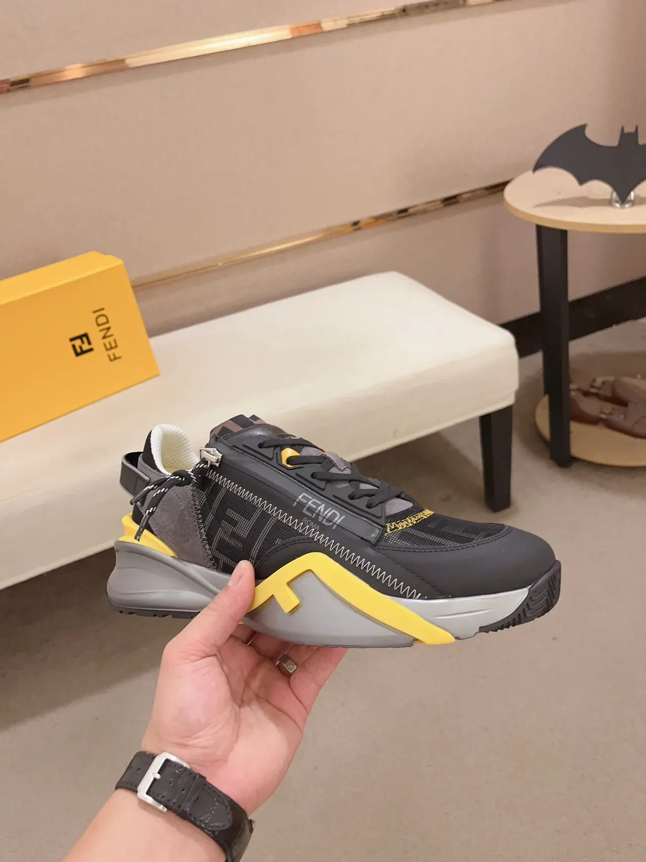 Fendi First Noir Gris Jaune Lifestyle Sneakers 4