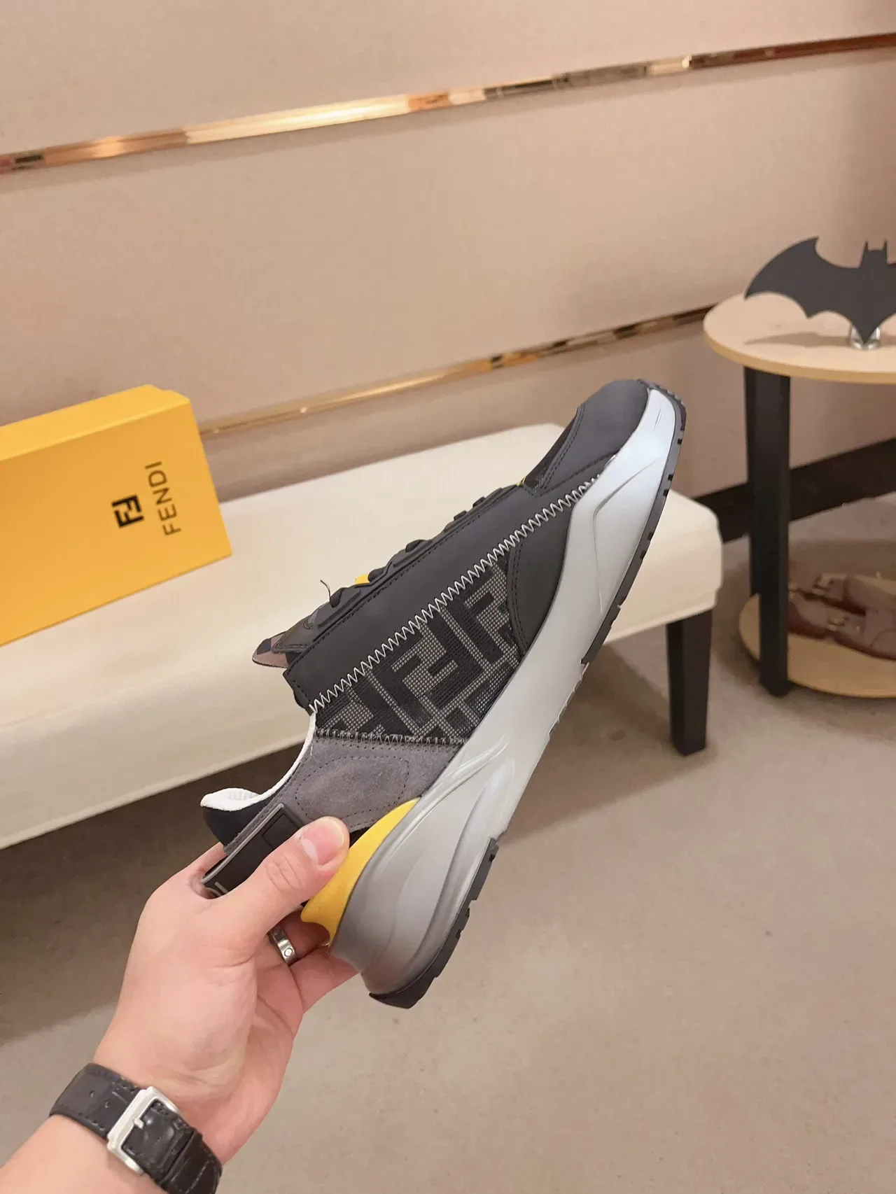 Fendi First Noir Gris Jaune Lifestyle Sneakers 5