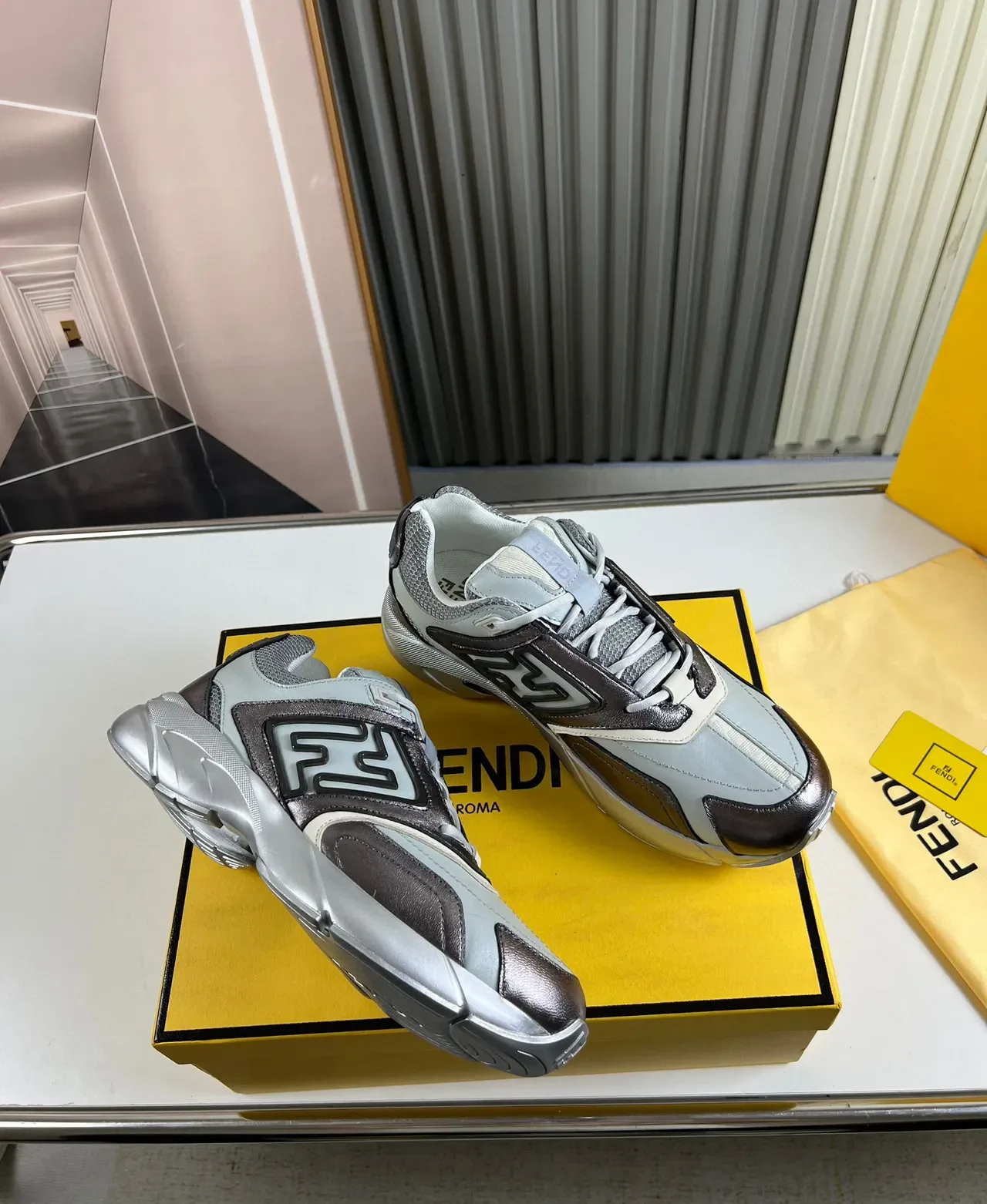 Fendi Zapatillas Chunky Gris Marrón Suela Material Mixto 5