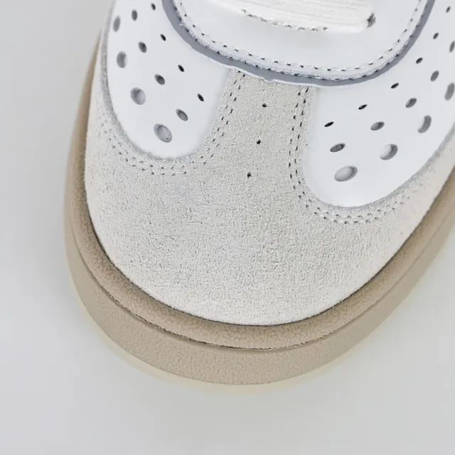Fendi Blanc Beige Cuir Perforé Daim Embout d'orteil Lifestyle Sneakers 5