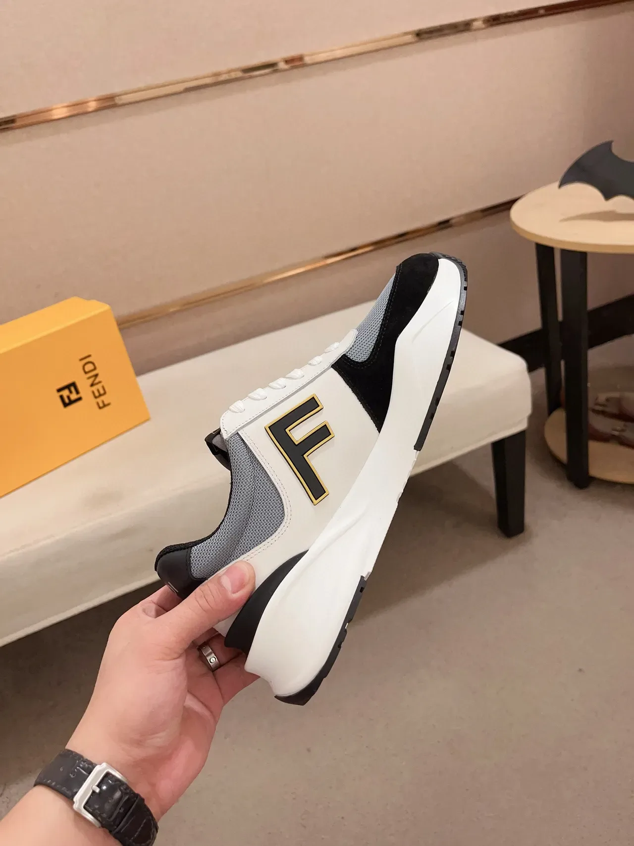 Fendi Blanc Noir Semelle épaisse Haut en matériau mixte Sneakers lifestyle 8