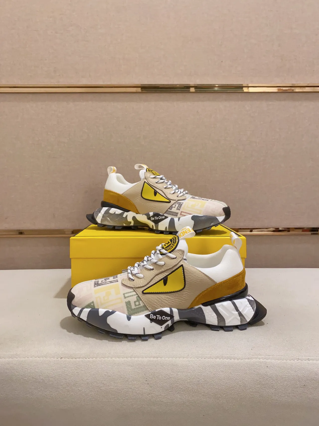 Fendi Semelle Jaune Beige Motif Œil Monstre Sneakers Chunky 4