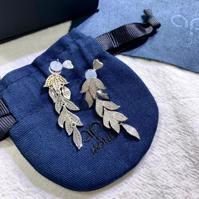 apm Monaco Leaf-Shaped Pavé Dangling Earrings 7