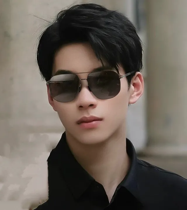 Aviator-Style Thin Metal Frame Dark Tinted Sunglasses 9