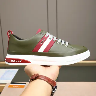Bally Tênis Lifestyle Verde Oliva e Listras Vermelhas